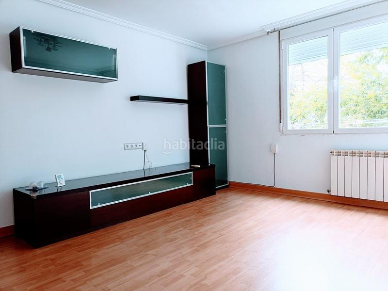 Foto e9774643-b447-4ddd-99ff-c8182a598b3a. Location appartement avec chauffage dans Apóstol Santiago Madrid