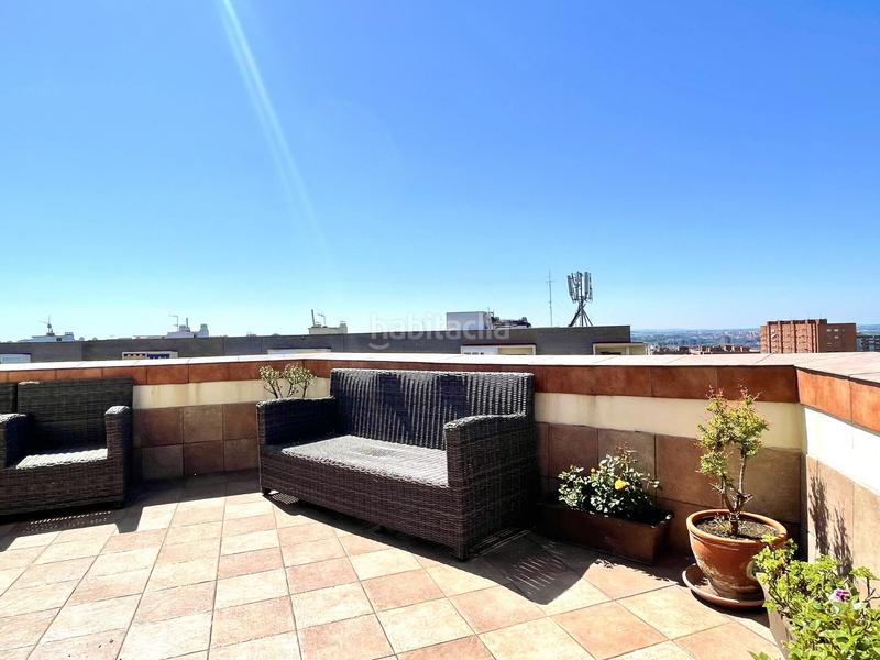 Foto d9734267-da1e-4b81-ad74-745984fba85b. Location attique avec chauffage parking dans Estrella Madrid