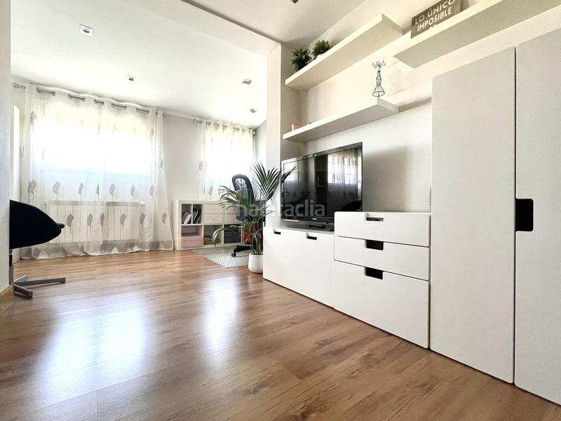 Foto 28b88747-1dc9-4d61-bcf1-21144af08031. Rent penthouse with heating parking in Estrella Madrid