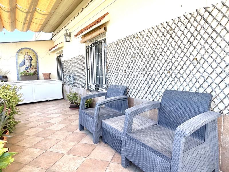 Foto b4eea791-1ec8-4453-9939-f54d7ead7548. Rent penthouse with heating parking in Estrella Madrid