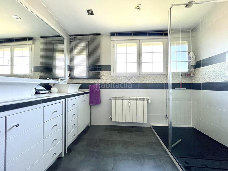 Foto b85716ce-b211-417d-94d8-ab1d000e7e32. Rent penthouse with heating parking in Estrella Madrid