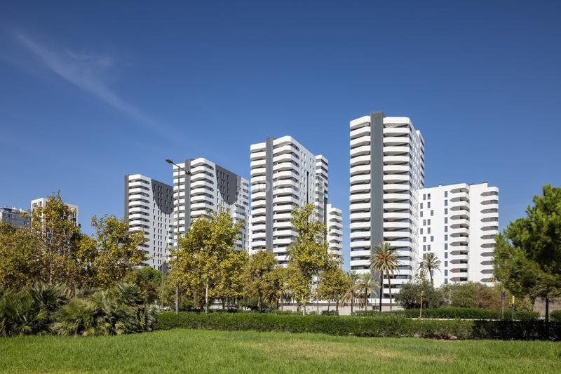 Foto ee6a2796-dbd0-4bd0-97dd-ba40ae17548e. Location appartement avec parking dans Malilla Valencia