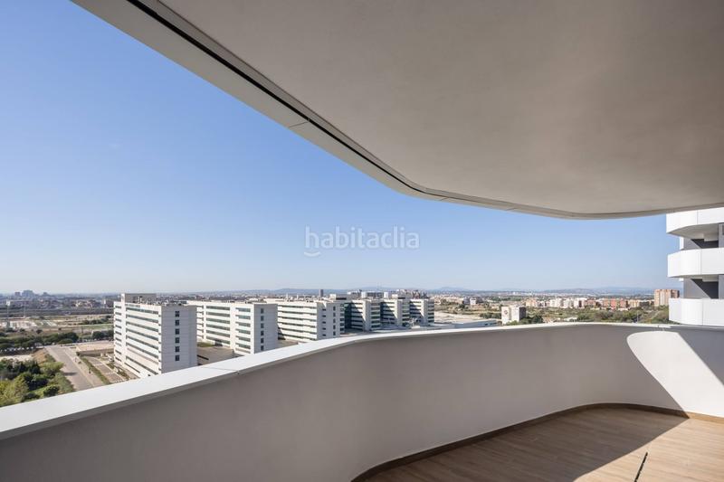 Foto 837e930b-d280-4158-9335-80dd20d53425. Miete etagenwohnung mit parking in Malilla Valencia