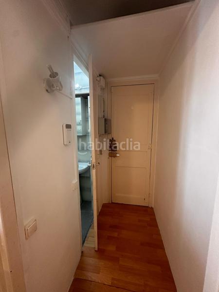 Foto 2f7eb564-caf8-4a01-98a1-edff81fbd08c. Estudio en Vila de Gràcia Barcelona