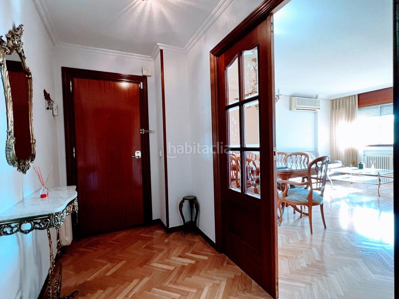 Foto ee27a7c1-7307-47f5-a7fe-5a0067787735. Alquiler oficina en Trafalgar Madrid