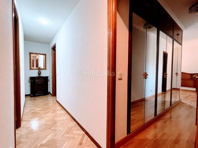 Foto d64a7c53-3fae-4ca6-83ce-f6be0ff211cf. Lloguer oficina a Trafalgar Madrid