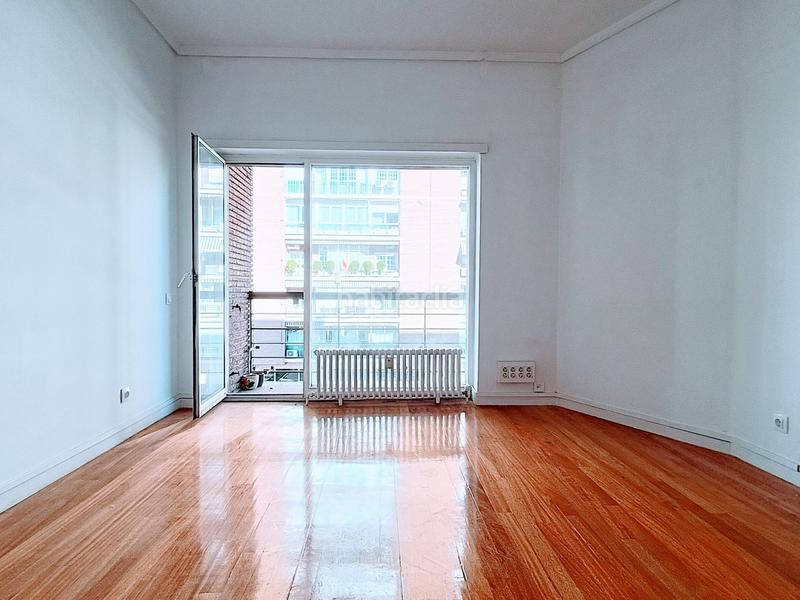 Foto 1263a638-fab9-4d22-a712-2e184dc6c052. Rent flat with heating in Castillejos-Cuzco Madrid