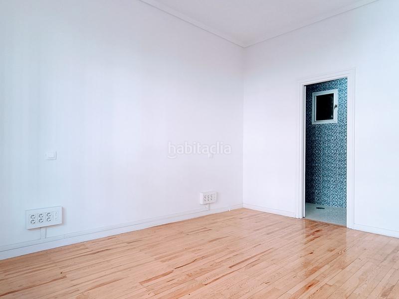 Foto 2575d758-c576-495a-b7d5-9c519739fe8e. Rent flat with heating in Castillejos-Cuzco Madrid