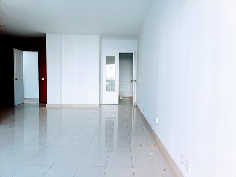 Foto f6baa609-aeef-4529-8400-e00aea567e72. Location appartement avec chauffage dans Sol Madrid