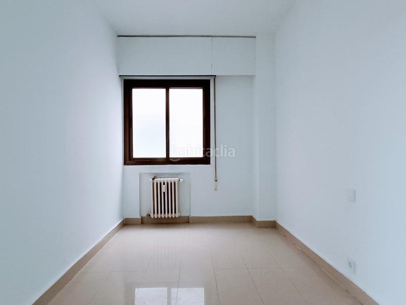 Foto d0987ee5-c2a9-417f-8dcc-fae930b68b37. Miete etagenwohnung mit heizung in Sol Madrid