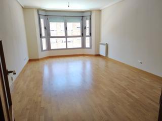 Miete Etagenwohnung  Fuentelucha