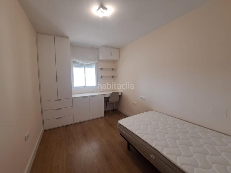 Foto 2e89af2b-4e50-488e-bbc3-2dcc00518779. Rent flat with heating parking in El Consul - Ciudad Universitaria - El Romeral Málaga