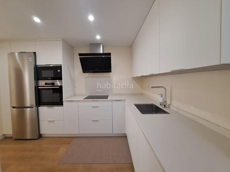 Foto 77ca3ac0-b2e2-45e3-8819-b822701ce17e. Alquiler piso en El Consul - Ciudad Universitaria - El Romeral Málaga