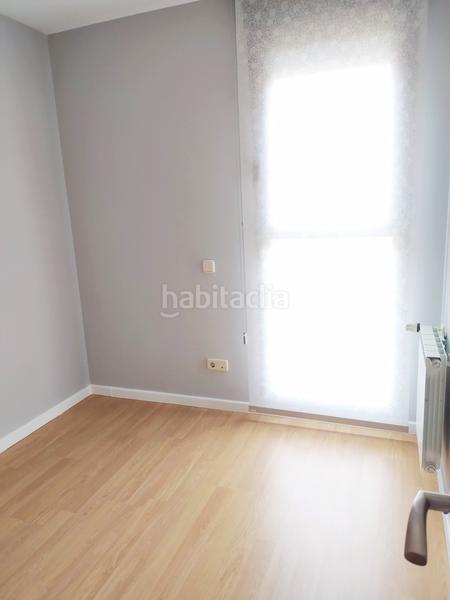 Foto bd8a2fa8-d90f-484c-a7f8-8f52a7cfb437. Alquiler piso en Norte Alcobendas