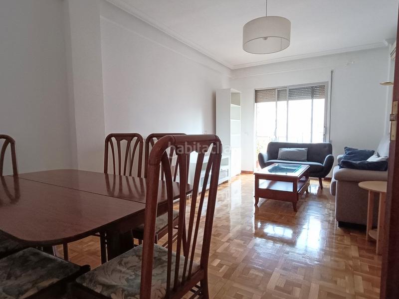 Foto 2fbe1bbd-3486-4089-941c-8da80963d6e1. Rent flat with heating parking in Vinateros Madrid
