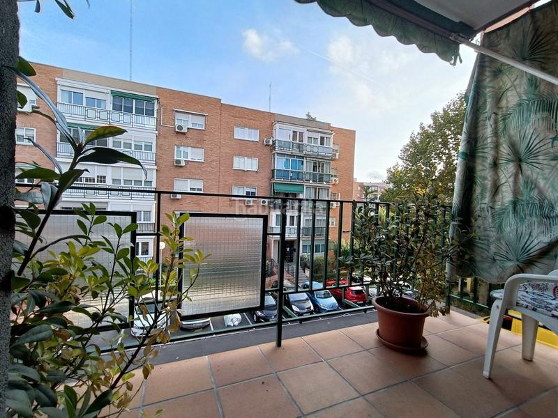 Foto ccd049c9-d685-4ec8-842b-4a49059be8d2. Alquiler piso en Vinateros Madrid