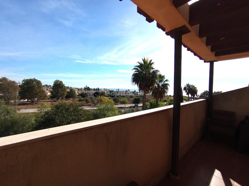 Foto 525ade5f-48e2-432b-88a7-12b79cb4af65. Alquiler casa adosada en Chilches