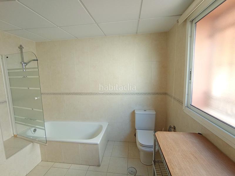 Foto 138805f7-f470-4a87-8123-afbd1d03c9bc. Lloguer casa adossada amb aparcament a Chilches