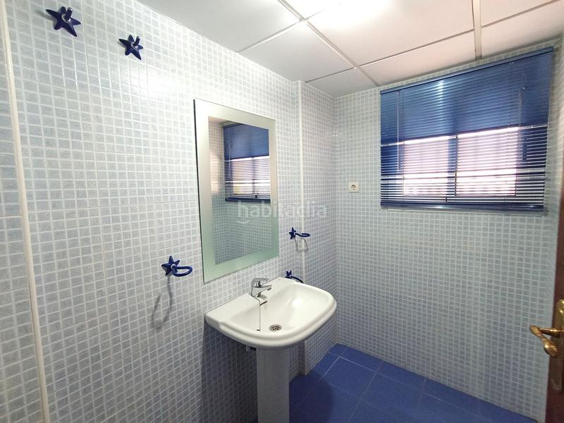 Foto e67df03b-fe94-4e2c-8f4d-9208c912f999. Lloguer casa adossada amb aparcament a Chilches