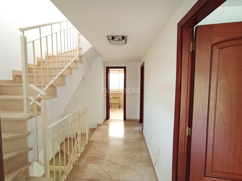 Foto 1dfc7745-e6c8-4ae1-89b5-27ae027aa719. Rent semi detached house with parking in Chilches