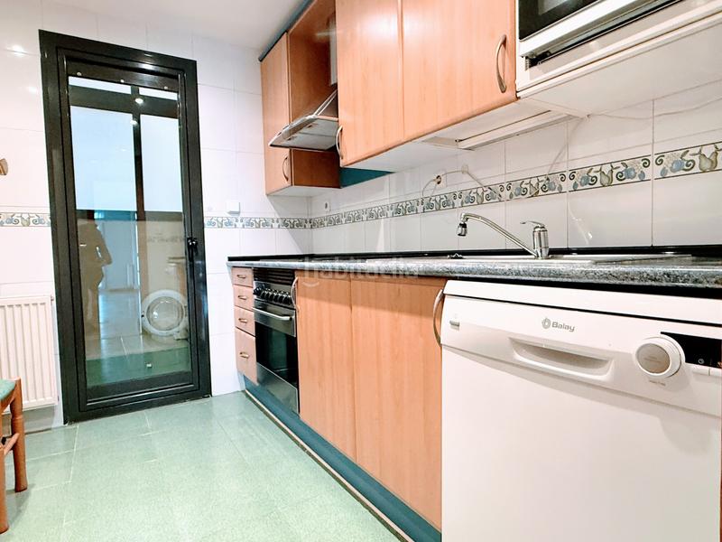 Foto 43832f1c-0310-4ae2-8e50-f3fbbe2f25d9. Appartamento con riscaldamento parcheggio in Abrantes Madrid