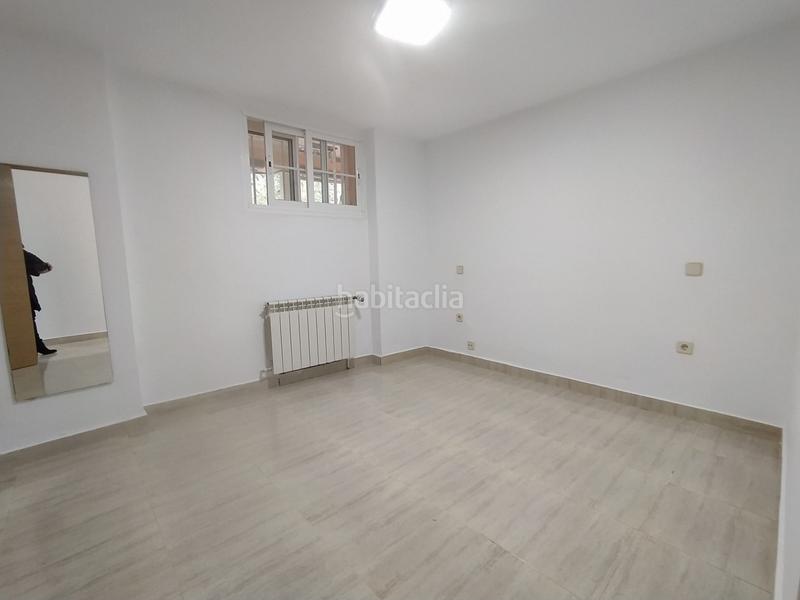 Foto 8ed87aa5-a59a-456c-ab7e-5db9ae0b97a9. Location appartement dans Dehesa Vieja-Puente Cultural San Sebastián de los Reyes