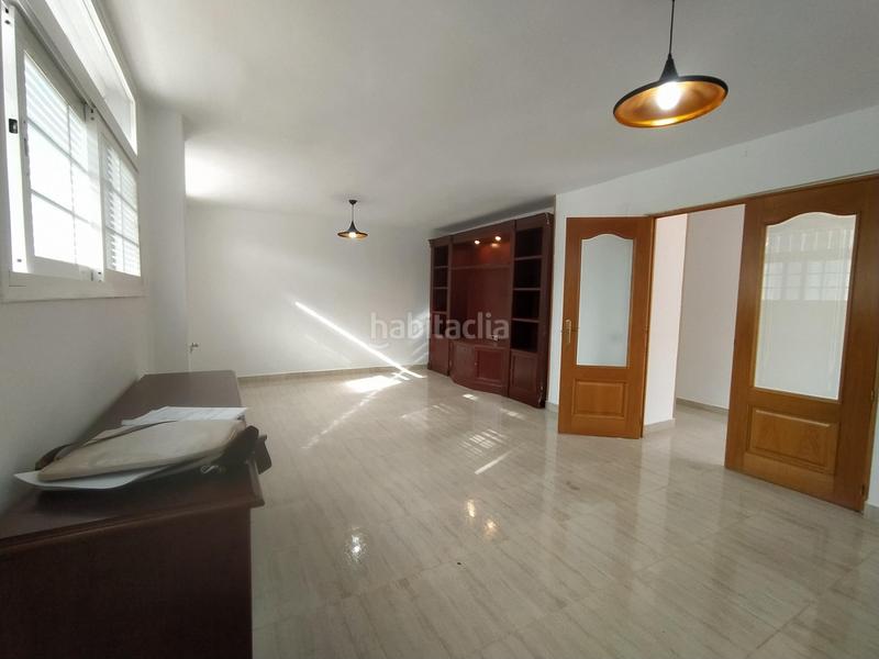 Foto fd08eb88-d1ba-4cb2-bc28-515ac20dee6d. Location appartement dans Dehesa Vieja-Puente Cultural San Sebastián de los Reyes