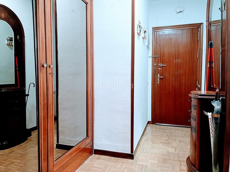 Foto 2f3dafcf-5bf1-440a-8389-3086d5b02687. Rent flat with heating in Lucero Madrid
