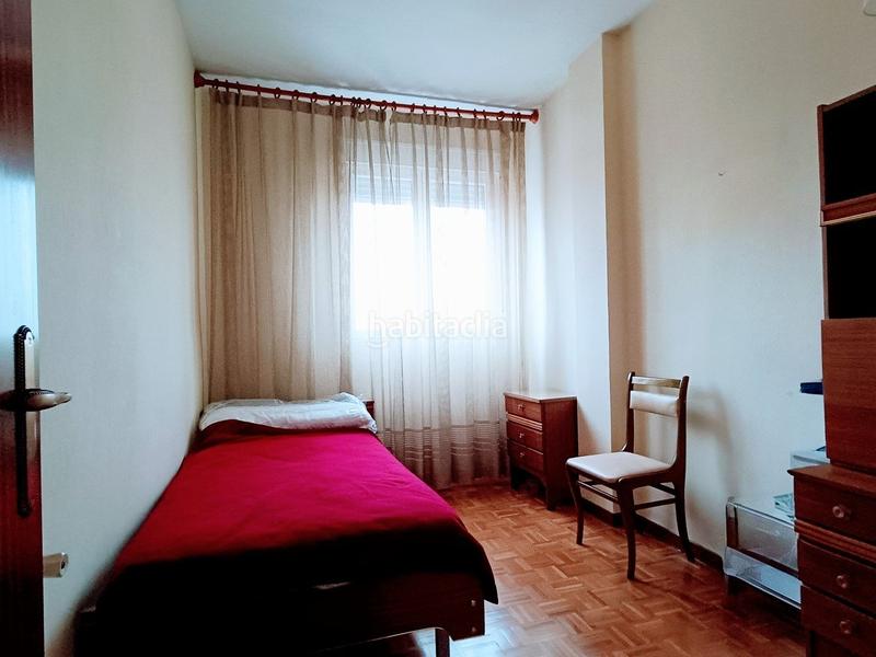 Foto 412d6fdd-a2c6-48eb-8680-1e870e65fa42. Rent flat with heating in Lucero Madrid