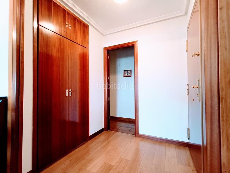 Foto 7c9fc66f-1a37-45fc-aa9b-9e38cd5e158f. Location appartement avec chauffage parking dans La Paz Madrid