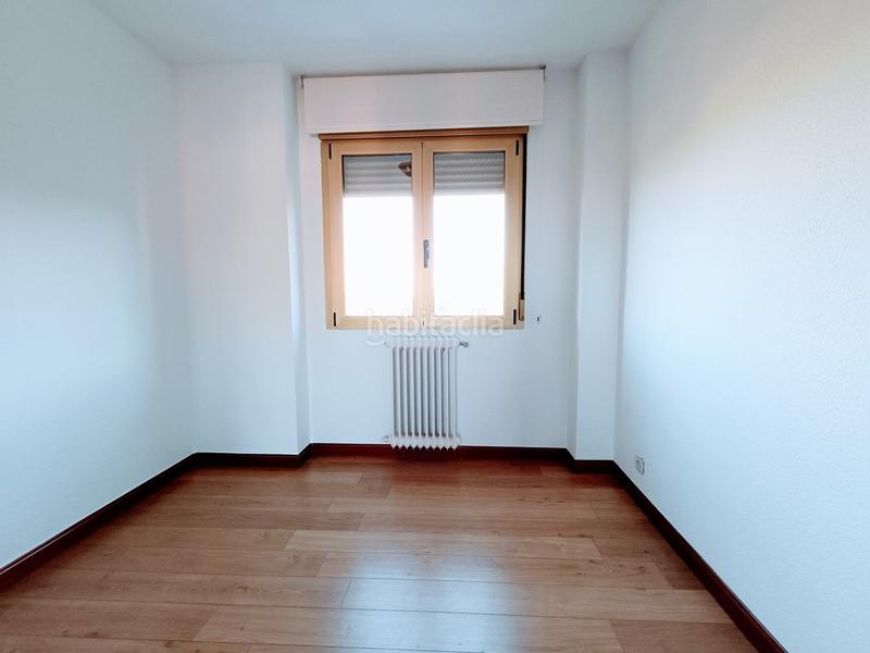 Foto e39008bd-dda6-4e12-83a4-c030a0ddb5e2. Location appartement avec chauffage parking dans La Paz Madrid