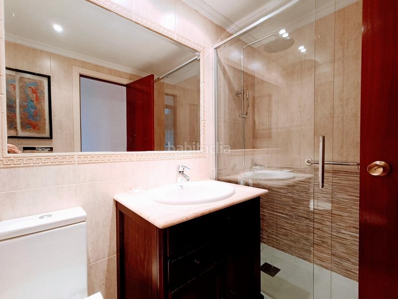 Foto 2ca4e5e4-0a26-4fed-8d7f-b0925a4b5e6f. Rent flat with heating parking in La Paz Madrid