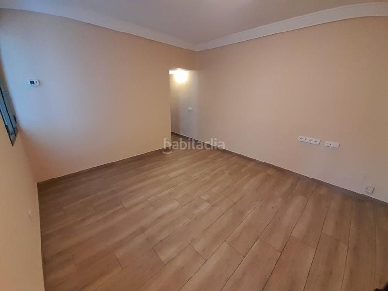 Foto 743211f0-c4ef-4205-a5c6-d95363faa795. Rent flat with heating in Pradolongo Madrid
