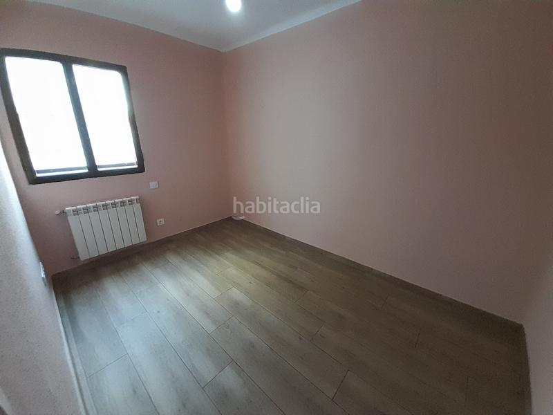 Foto ec3bc8b8-a872-40ed-aadf-b613c09d320a. Lloguer pis amb calefacció a Pradolongo Madrid