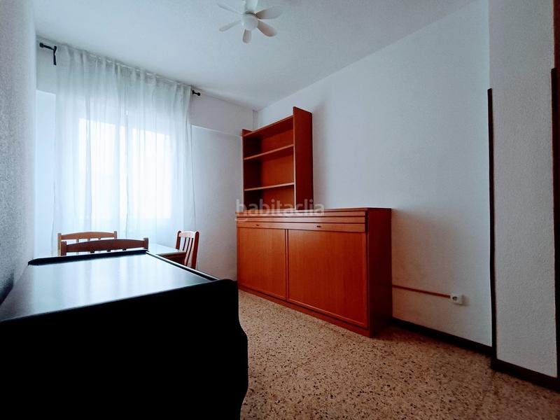 Foto 50e8eb5f-874b-4864-982e-f08707ab2761. Rent flat with heating in Val Alcalá de Henares