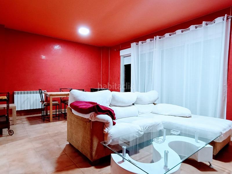 Foto 26da4202-37f3-499d-baea-d9326e0bcc5b. Lloguer casa adossada amb calefacció aparcament a Villalbilla