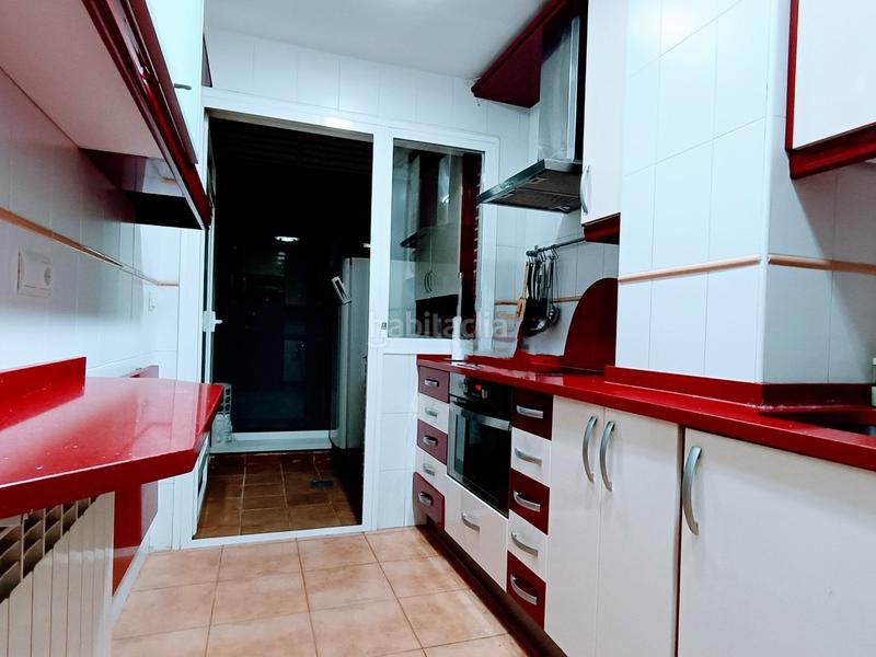 Foto 3c389c95-336c-49b5-83fa-1ce8a83e1499. Rent semi detached house with heating parking in Villalbilla pueblo Villalbilla