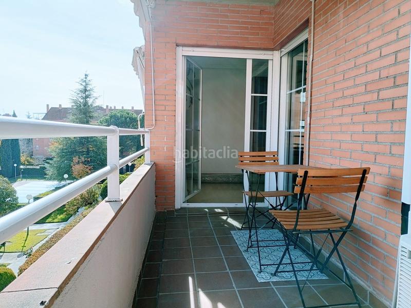 Foto 9302d70d-7763-431a-994c-483ce22ba407. Location appartement avec chauffage parking dans Sector B Boadilla del Monte