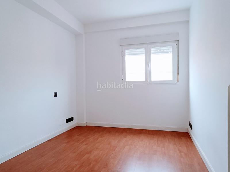 Foto 2e7e918d-4afb-42e4-9ff8-c4cf7eecdc98. Alquiler piso en Berruguete Madrid