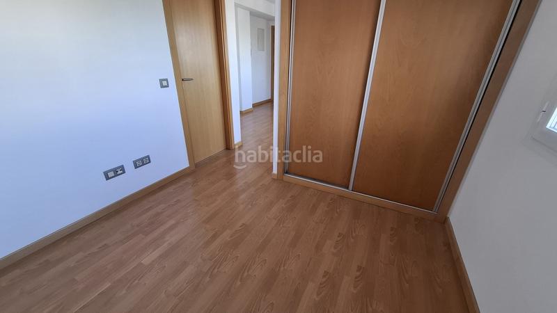 Foto 2bde11db-20be-4f57-95ab-75aac4d450a1. Miete etagenwohnung mit parking in Guardia Civil-Zona Industrial Valdemoro