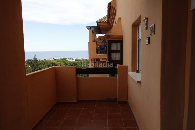Foto 6ec3c886-0996-45fc-bd6c-b4f365072257. Rent flat with parking in El Pinillo Torremolinos