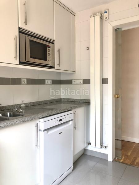 Foto 7cab871f-6a6a-4b81-8917-8bb9fe263a64. Location appartement avec chauffage parking dans Valdemarín Madrid