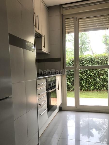 Foto ba51f41a-ef3a-4414-a450-54763bb2f4a4. Location appartement avec chauffage parking dans Valdemarín Madrid