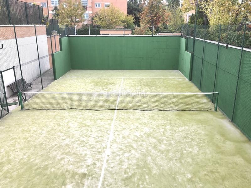 Foto 2423390a-3909-4b90-bc27-30e1395d3c62. Rent flat with heating parking in Valdemarín Madrid