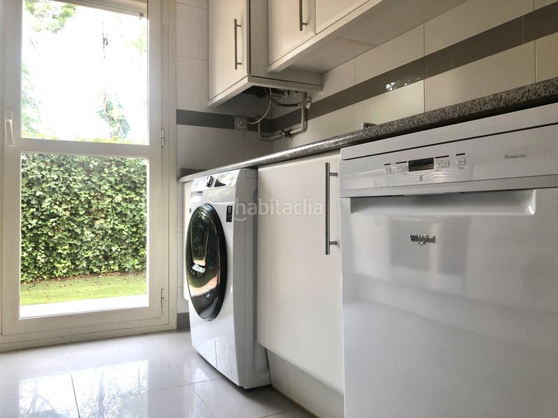 Foto 9e202fc1-7f9e-4d44-be5d-2021d143a2cf. Lloguer pis amb calefacció aparcament a Valdemarín Madrid