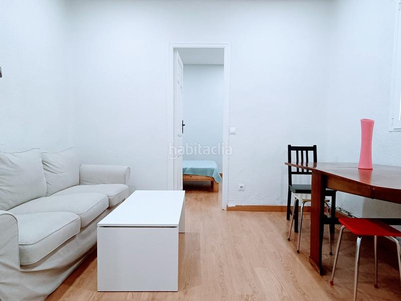 Foto daef9f7b-ad6a-4383-b039-51fbfc3b4272. Lloguer pis amb calefacció a Fuente del Berro Madrid