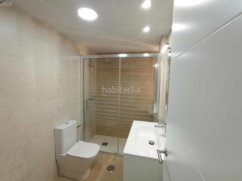 Foto 01fb7be8-d7a2-4937-ae99-d897ceccbb5e. Alquiler piso en Los Almendros - El Limonero - El Tomillar Málaga