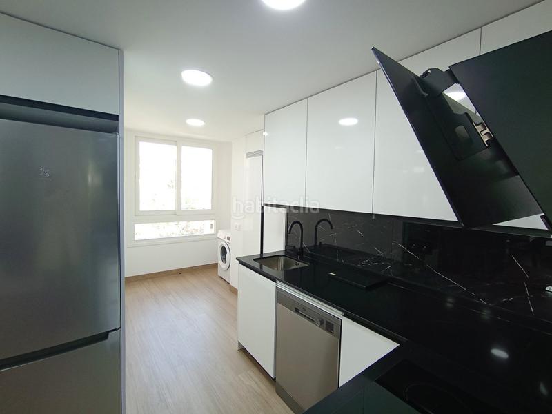 Foto 04f818e7-b2e2-433f-bb6e-79adec54d3bc. Alquiler piso en Los Almendros - El Limonero - El Tomillar Málaga