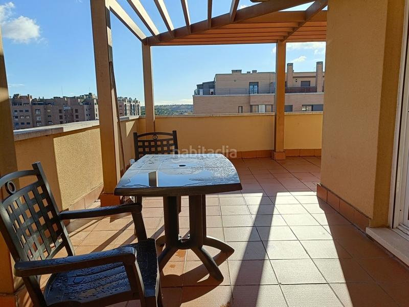 Foto 45eba937-b3ce-4f92-ad91-5ef1fdc3167e. Alquiler ático en Sanchinarro Madrid