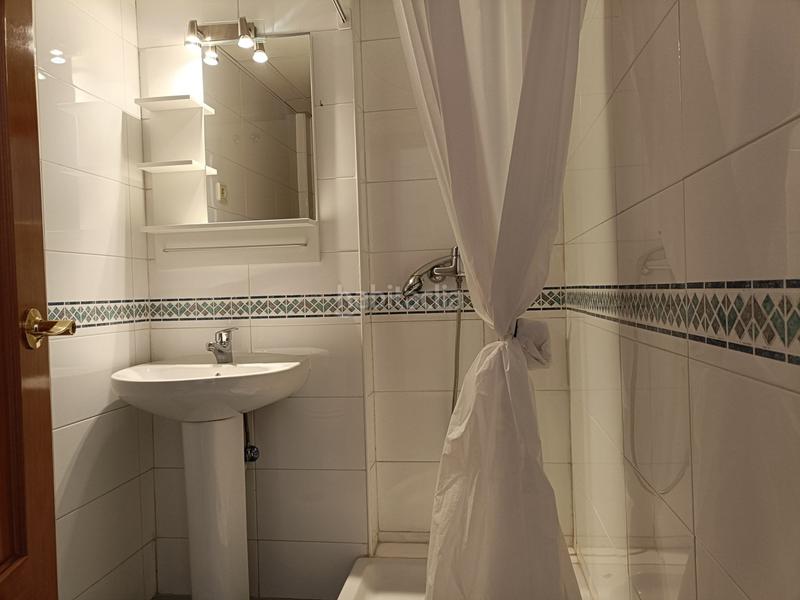 Foto 4ca8f395-4036-439c-8c5e-01c6099c47b4. Alquiler ático en Sanchinarro Madrid